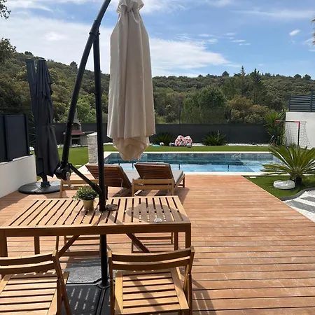 4 Ch, Piscine Calme Cadre Exceptionnel Le Pouget